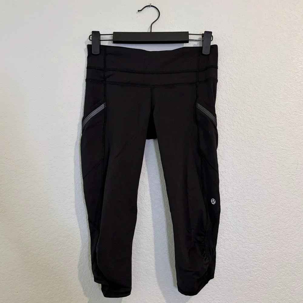Lululemon Run Speed Track Crop Black Leggings SIZE 4